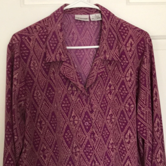 Woman blouse by Liz Baker. - Picture 2 of 5